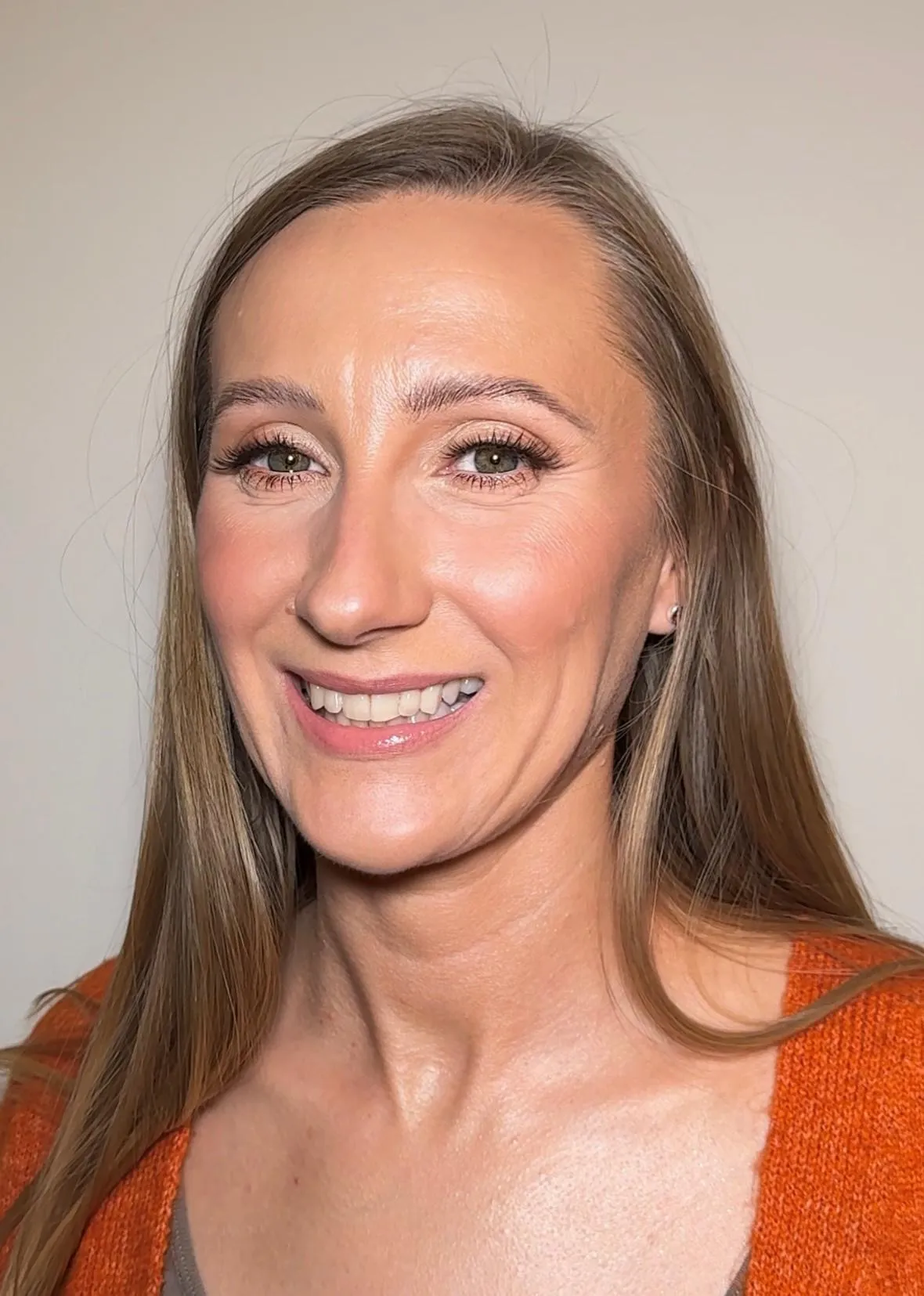 Metamorfoza wizerunku makijaż przed i po Trójmiasto